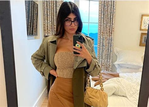 mia kalifha porno|Vídeos Pornôs de Mia Khalifa 